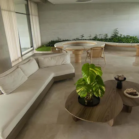 Apartamento 2br Luxury In Morros Eos By Huespedia